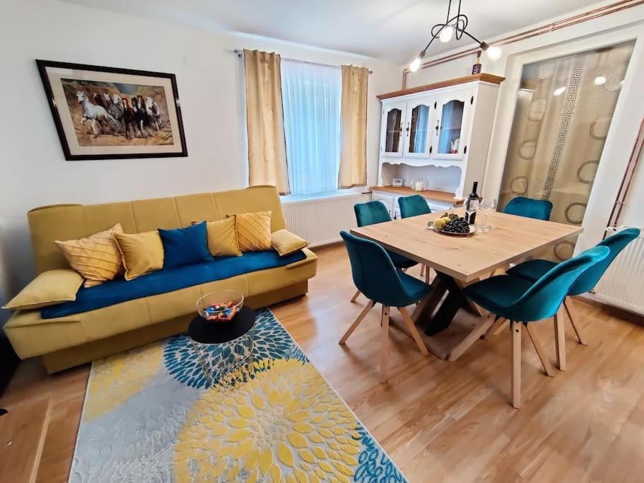 Kuca Za Odmor Villa Cesarica - Zagreb Graberje Ivanićko 外观 照片